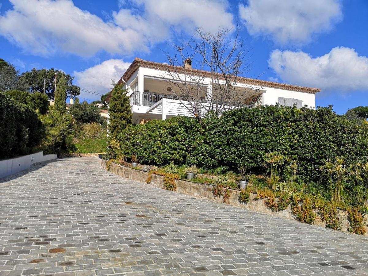 Villa Heliomar キャバレール・シュル・メール エクステリア 写真