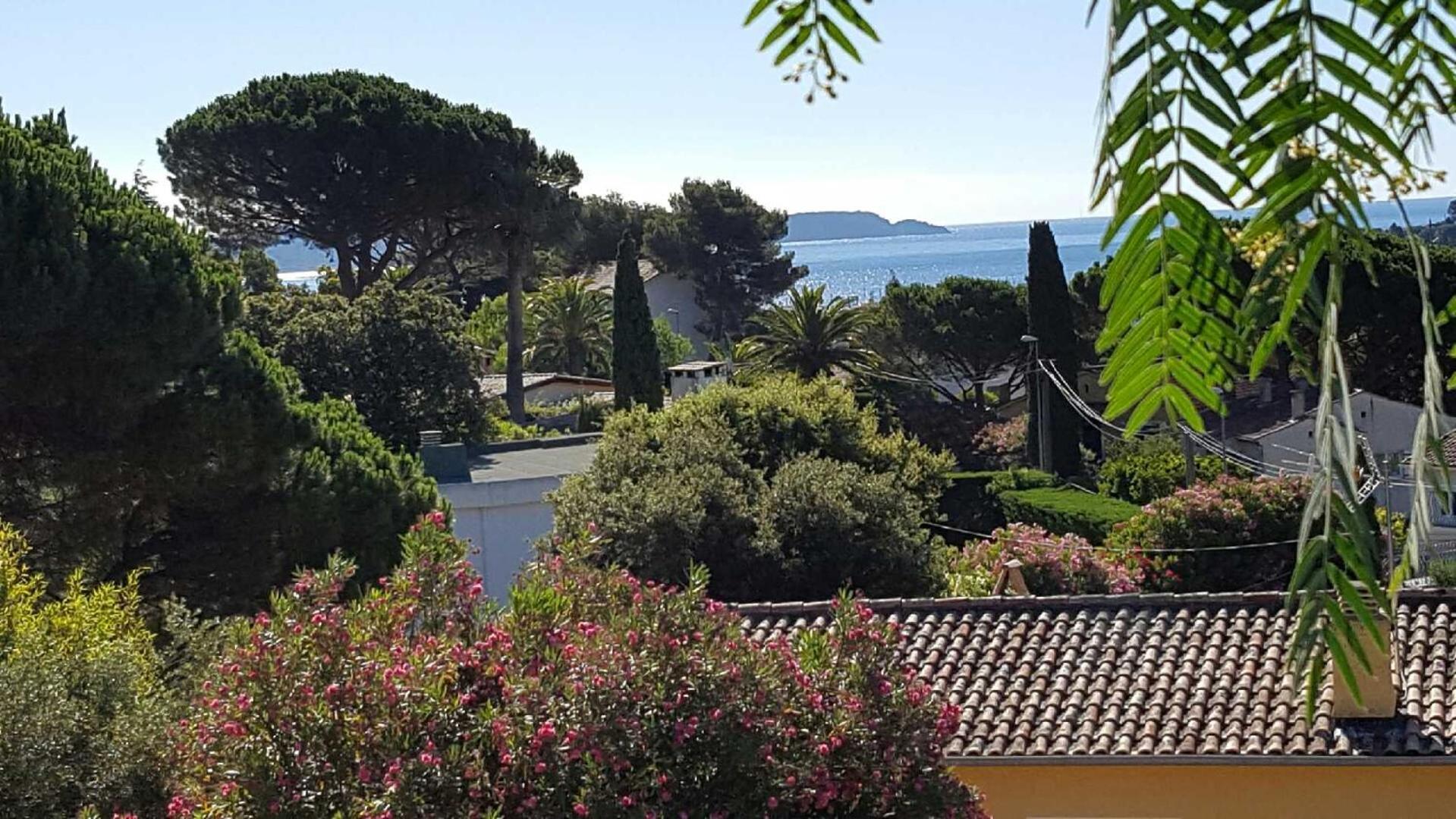 Villa Heliomar キャバレール・シュル・メール エクステリア 写真